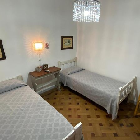 Alojamiento En El Centro De Salta - Casaguemessalta Dış mekan fotoğraf